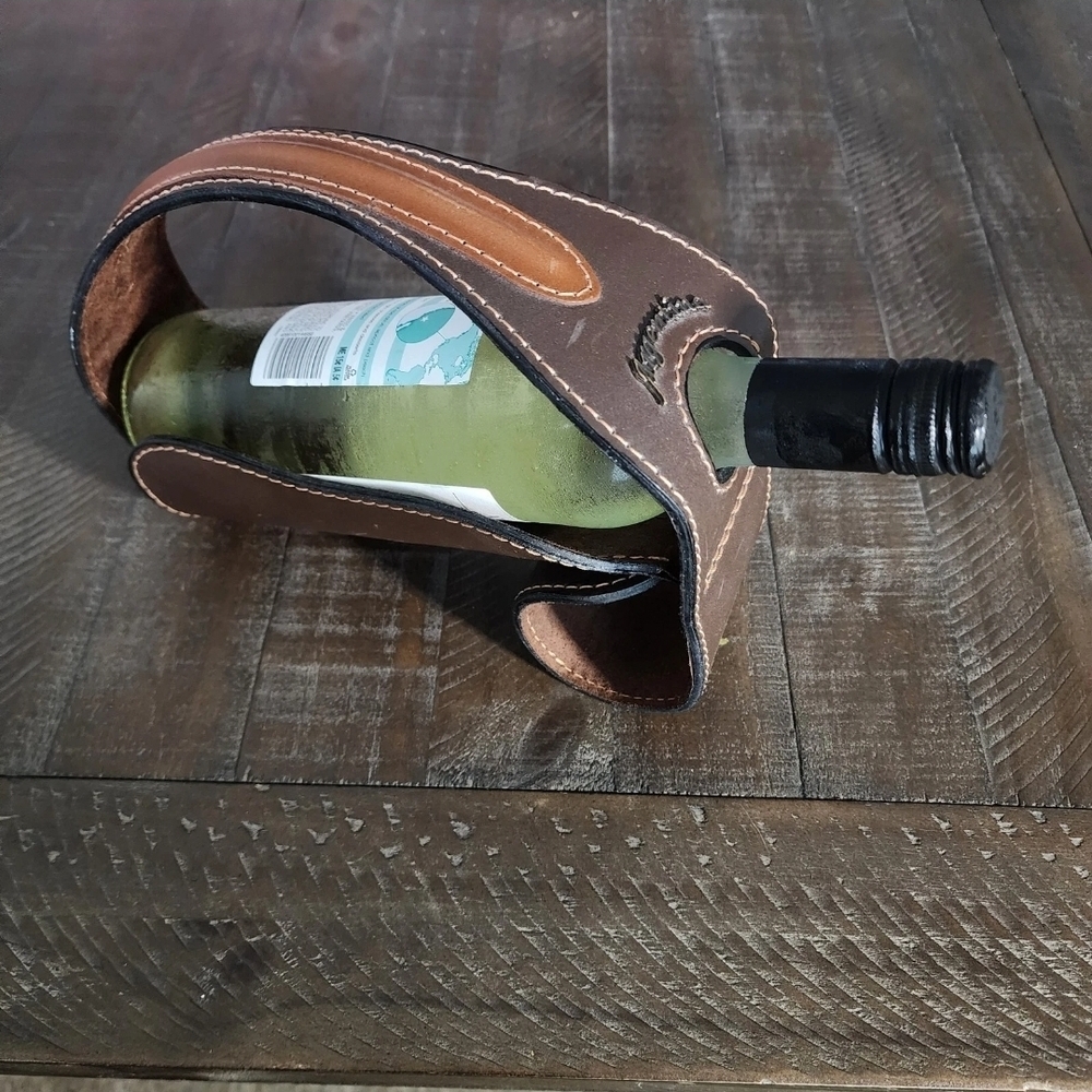 Brown Leather Single Bottle Carry Handle - Men's Belt Bag Style